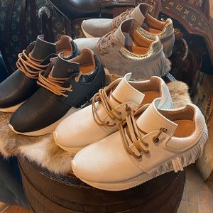 Fringe Sneakers ESSEutESSE Brand